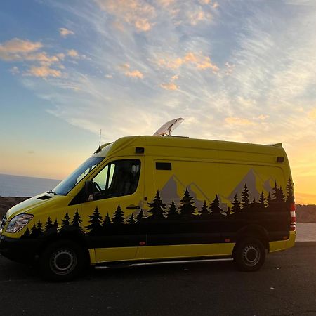 On Road- Feel Freedom With Campervan! Guincho  Extérieur photo